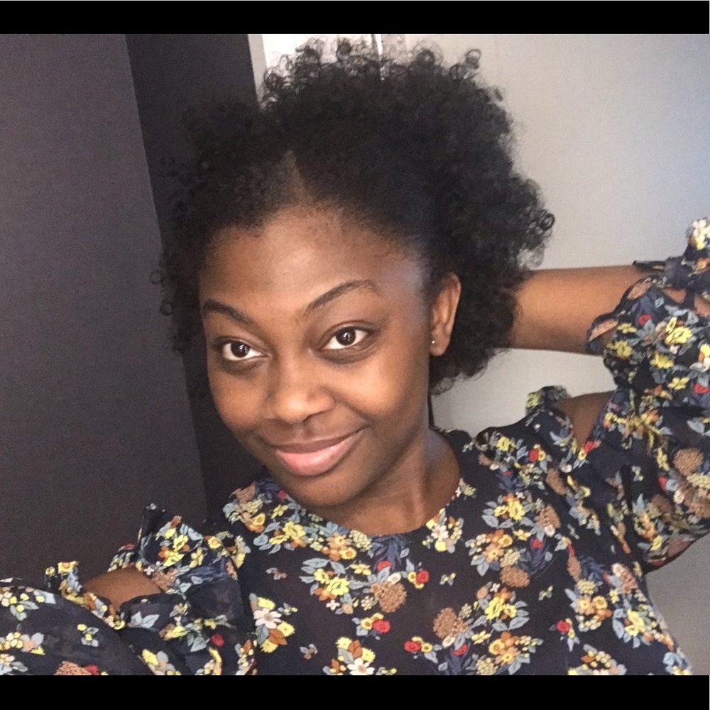 Meet your Posher, Gabriella